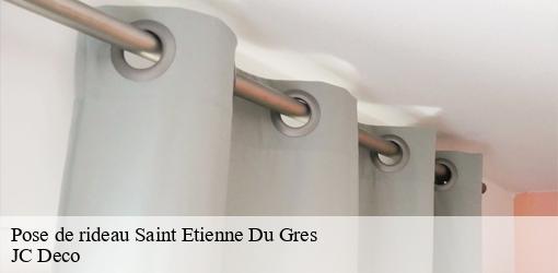 Pose de rideau saint-etienne-du-gres-13103 JC Deco